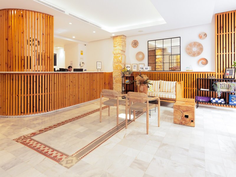 La Milagrosa Bed & Breakfast 2