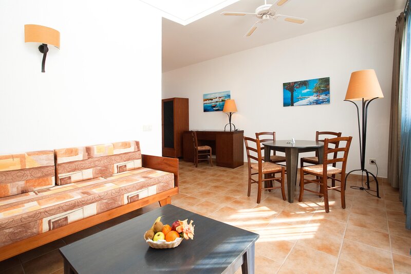 SBH Hotel Royal Mónica 15