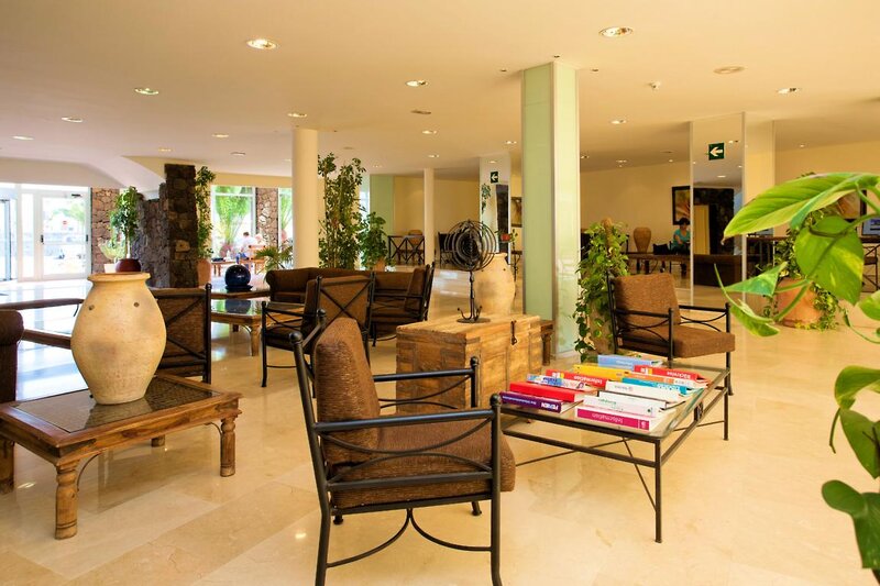 SBH Hotel Royal Mónica 16