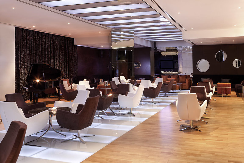 Novotel Dubai Al Barsha 6