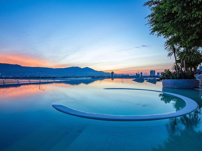 Novotel Danang Premier Han River 9