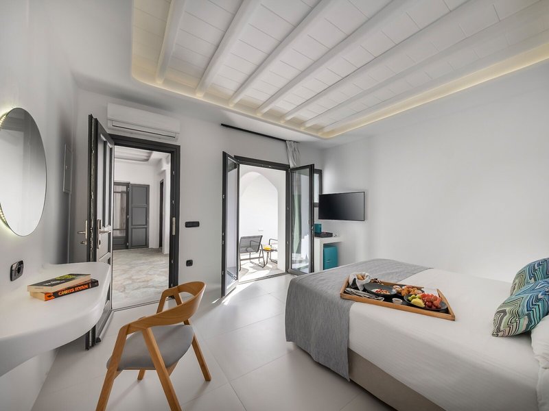 Deliades 44 - Room Example