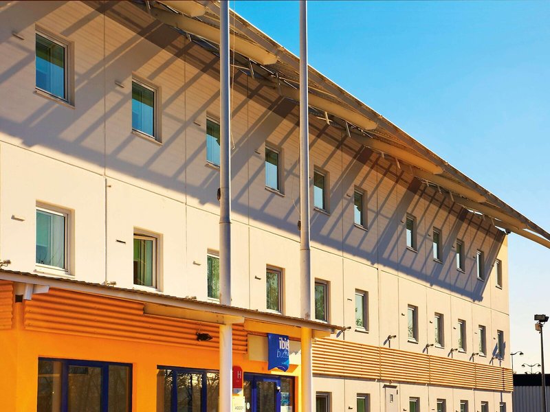 B&B HOTEL Viry-Châtillon 1