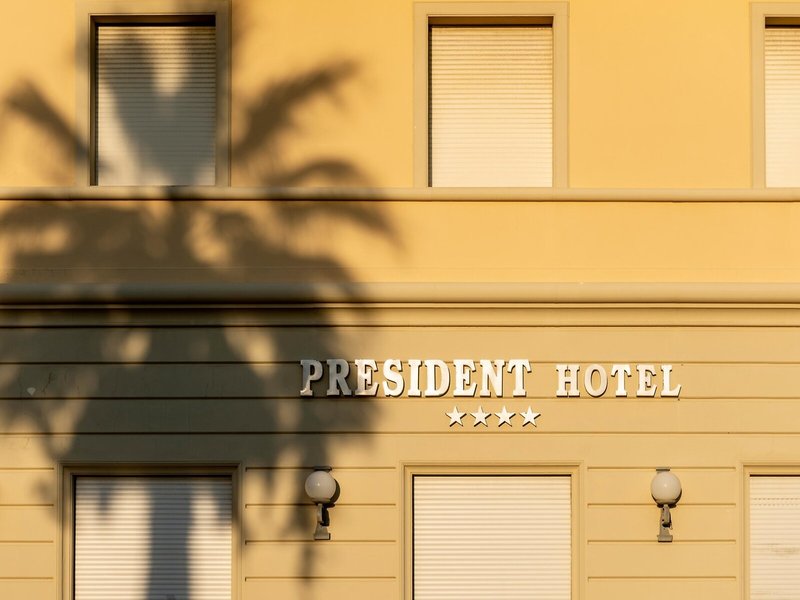 President Viareggio 5 - Exterior