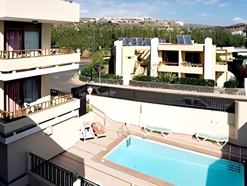 Apartamentos Tarahal 3