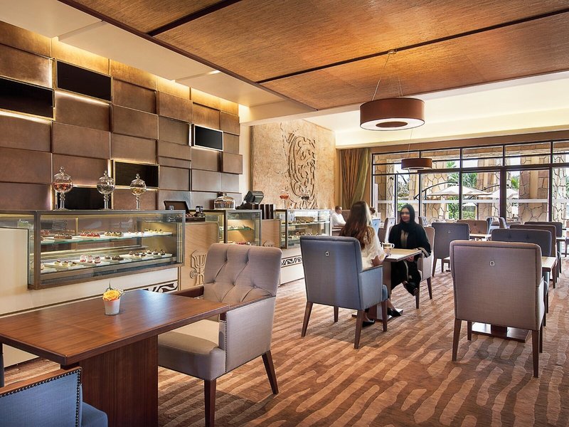 Sofitel Dubai The Palm Resort & Spa 32