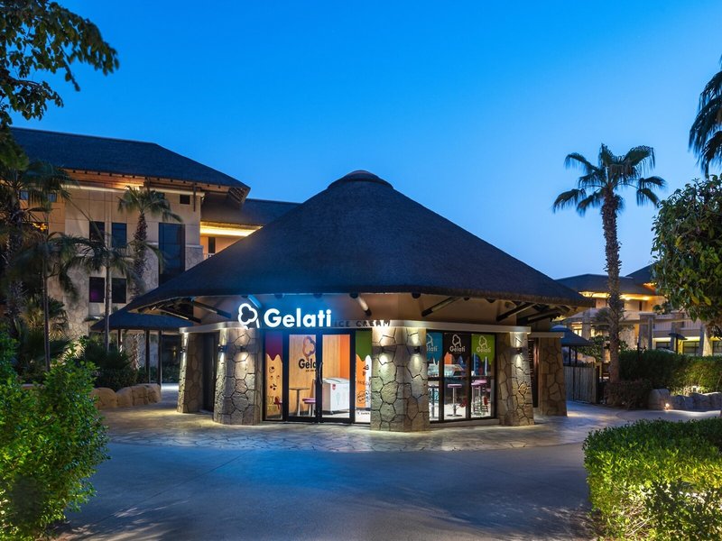 Sofitel Dubai The Palm Resort & Spa 25