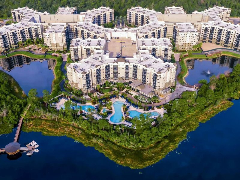 The Grove Resort & Spa 4