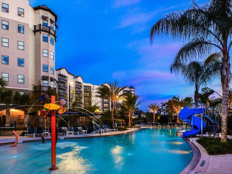 The Grove Resort & Spa 8