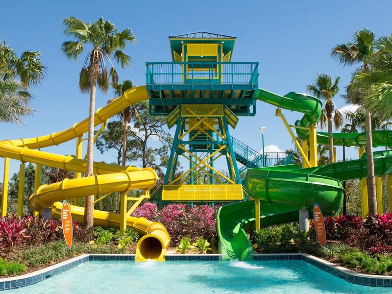 The Grove Resort & Spa 16