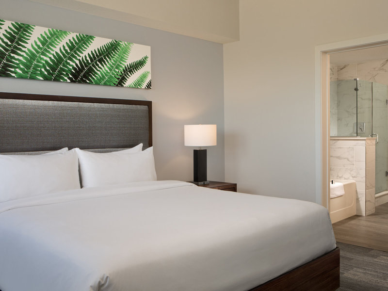The Grove Resort & Spa 46
