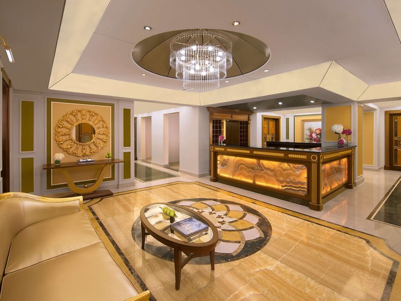 Royal Rose Hotel 11