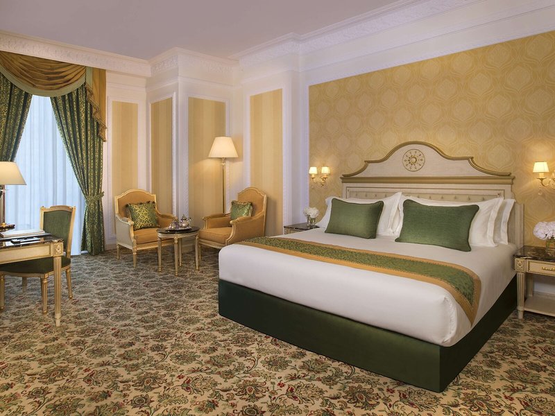 Royal Rose Hotel 34