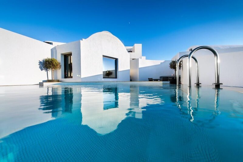 Ambassador Aegean Luxury Hotel & Suites Santorini 16