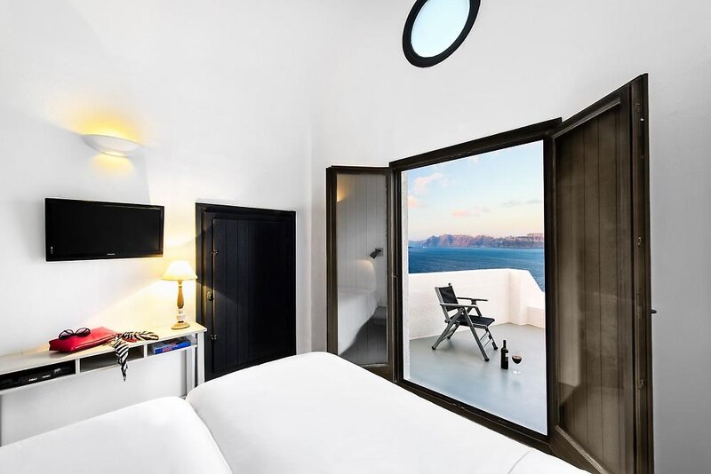 Ambassador Aegean Luxury Hotel & Suites Santorini 39