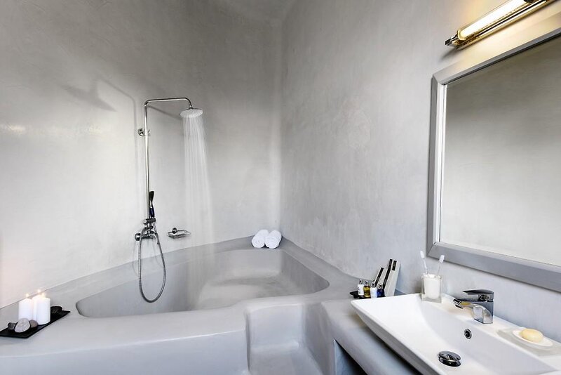 Ambassador Aegean Luxury Hotel & Suites Santorini 103