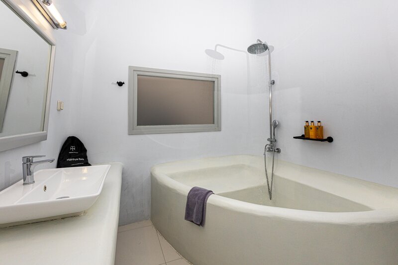 Ambassador Aegean Luxury Hotel & Suites Santorini 108