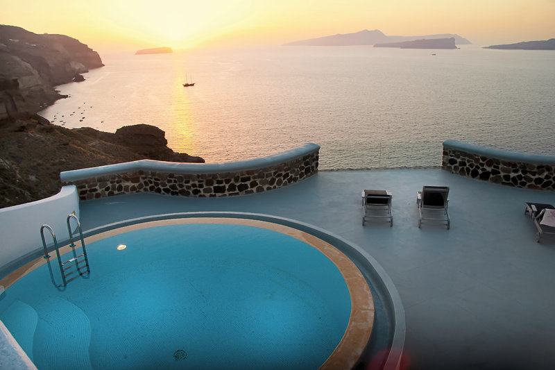 Grand Ambassador Santorini 6