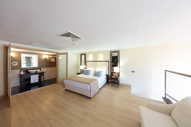 Juju Premier Palace 31