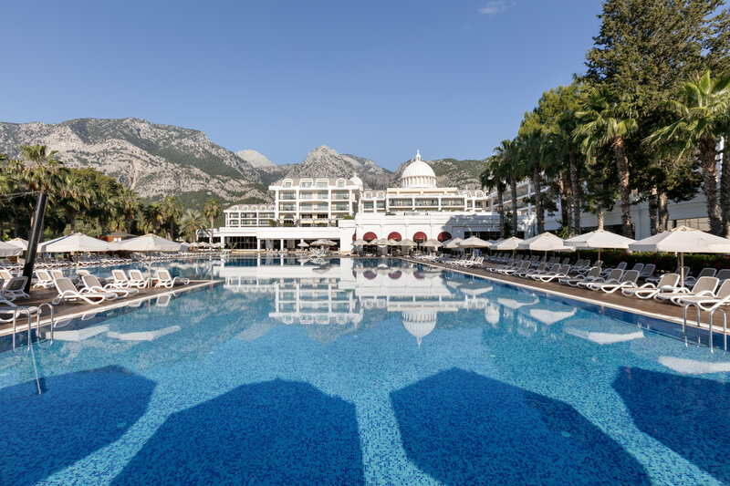 Juju Premier Palace 2