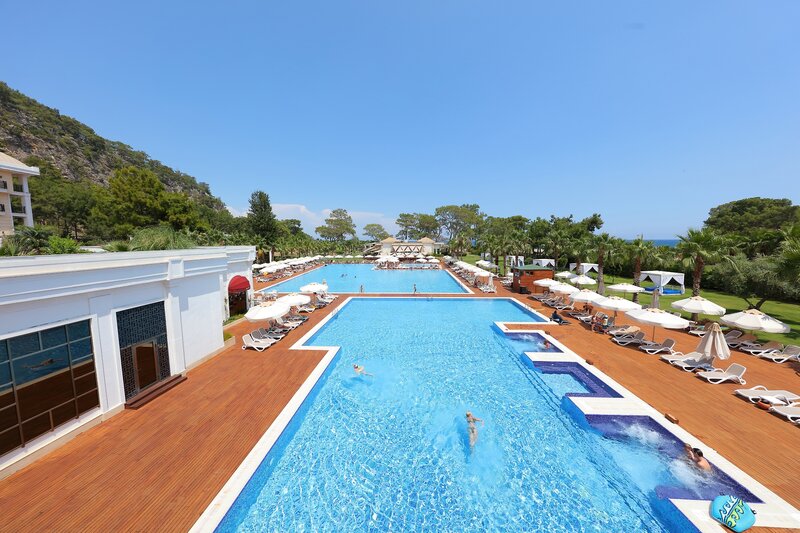 Juju Premier Palace 10