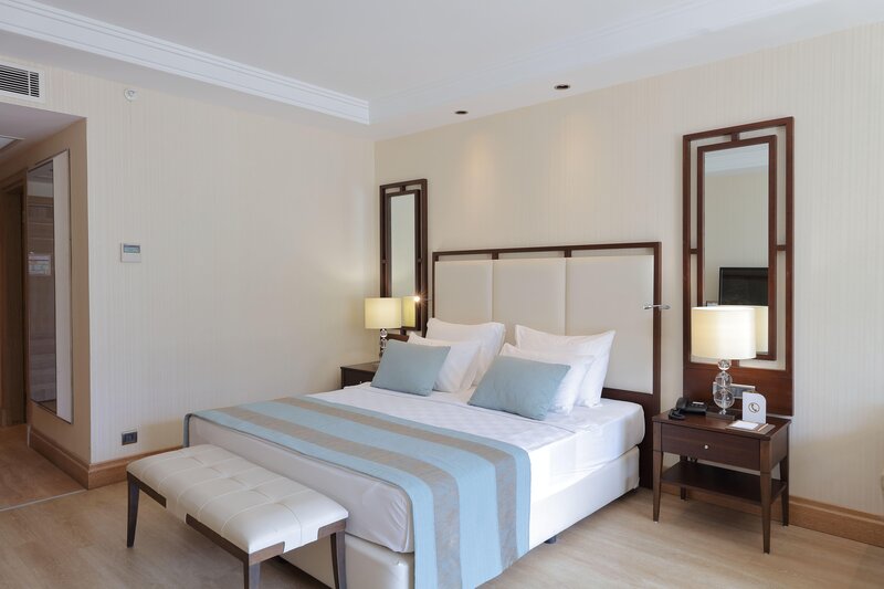 Juju Premier Palace 67