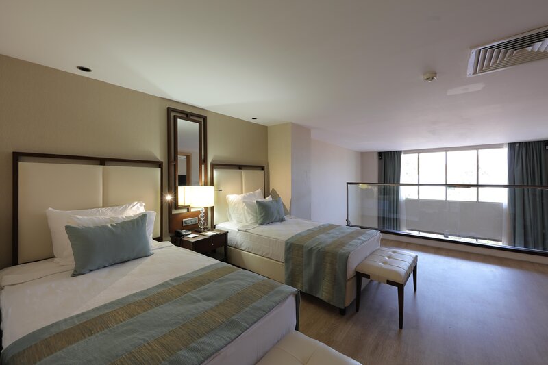 Juju Premier Palace 137