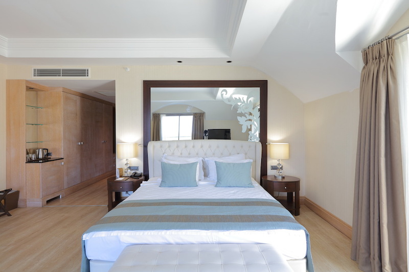 Juju Premier Palace 143