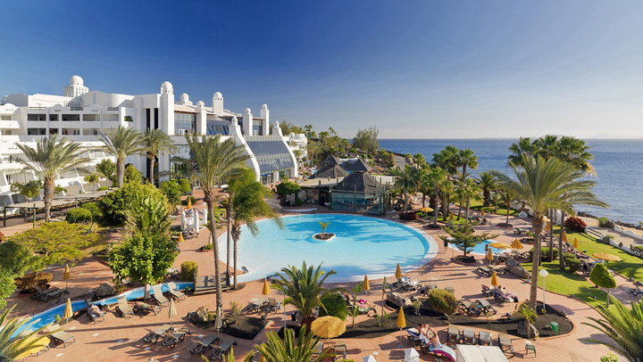 H10 Timanfaya Palace 1