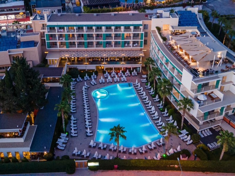 TUI BLUE Barut Andiz 1