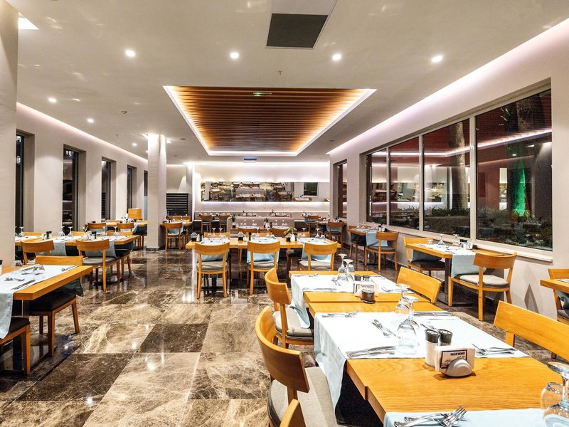 TUI BLUE Barut Andiz 10