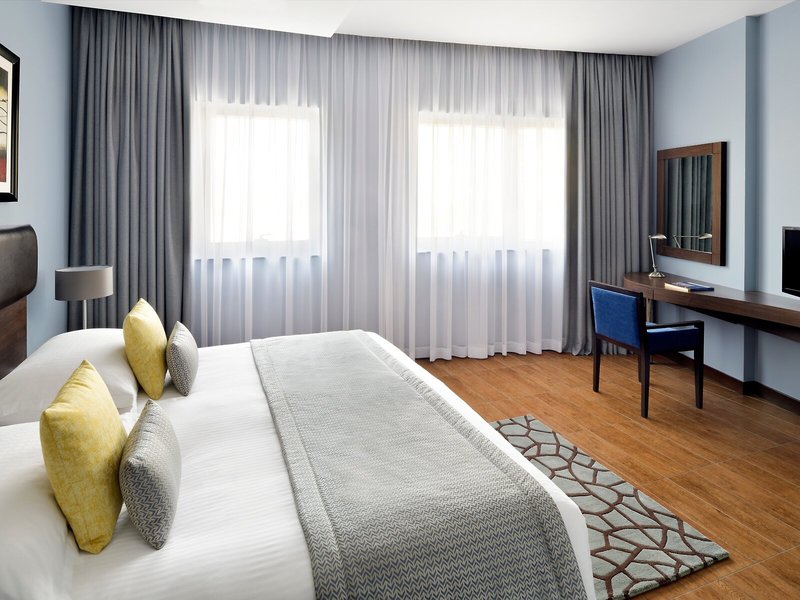 Mövenpick Hotel Apartments Al Mamzar 23