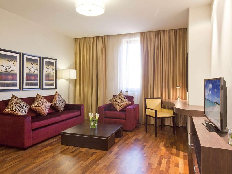 Mövenpick Hotel Apartments Al Mamzar 25