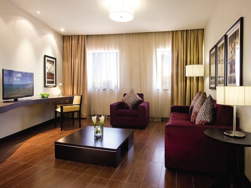 Mövenpick Hotel Apartments Al Mamzar 33