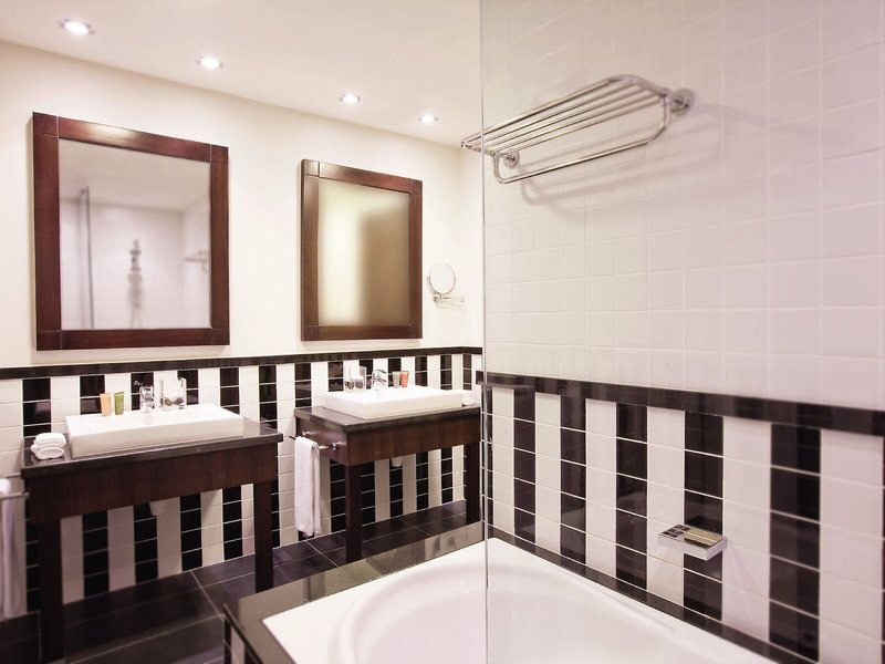 Mövenpick Hotel Apartments Al Mamzar 34