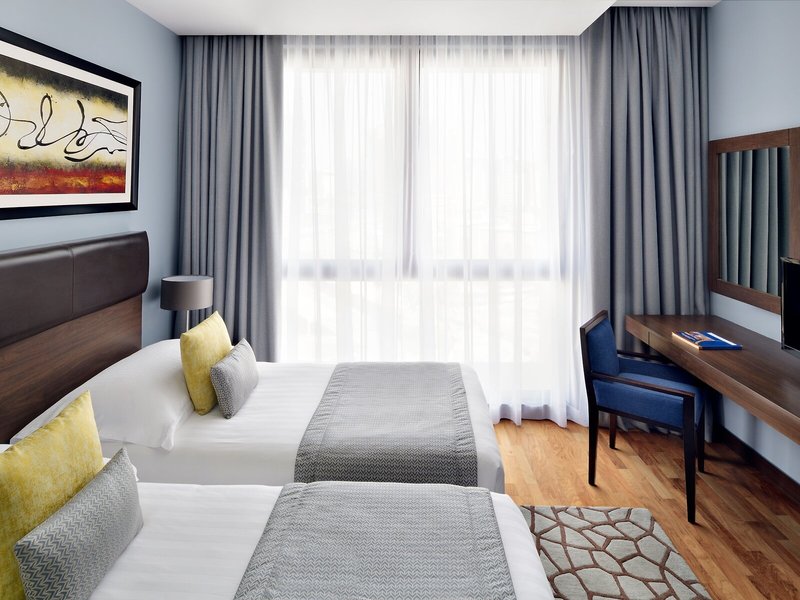 Mövenpick Hotel Apartments Al Mamzar 36