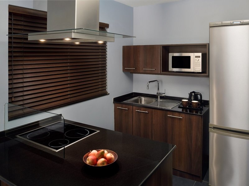 Mövenpick Hotel Apartments Al Mamzar 32