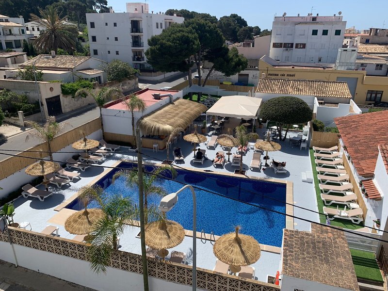 Chevy Hotel & Suites 4