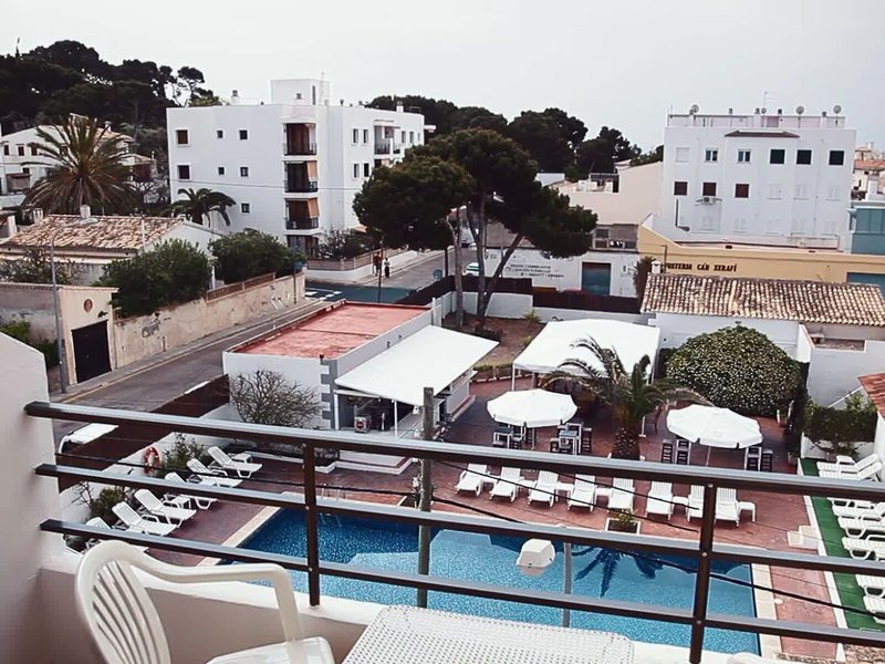 Chevy Hotel & Suites 8