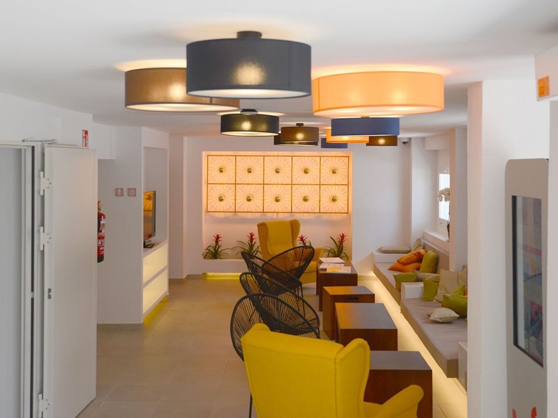 Chevy Hotel & Suites 18