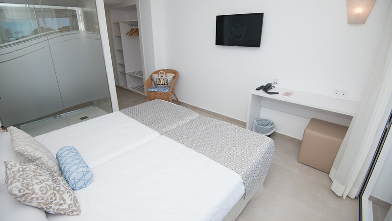 Chevy Hotel & Suites 7