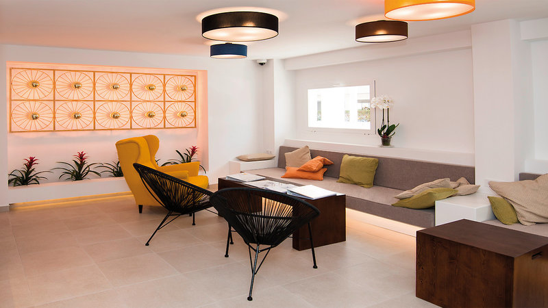 Chevy Hotel 15 - Lounge / Lobby