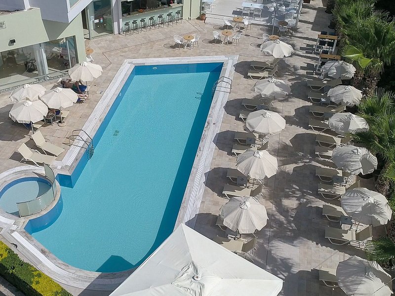 Angela Suites Boutique 8