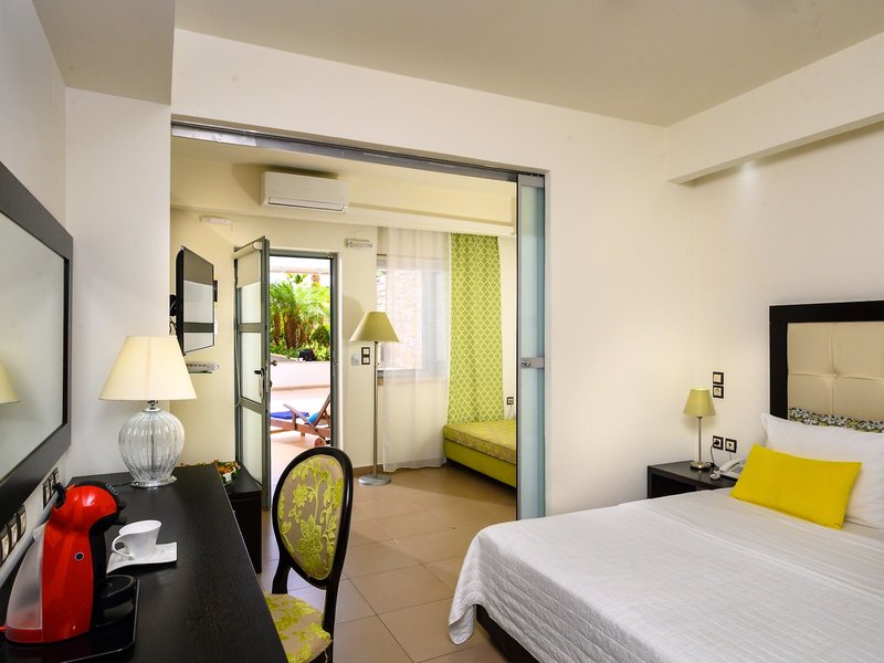 Angela Suites Boutique 30