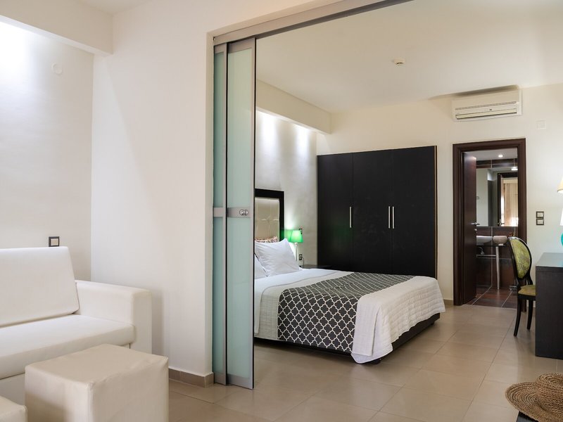 Angela Suites Boutique 38