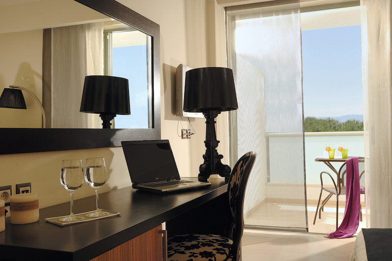 Angela Suites Boutique Hotel 9