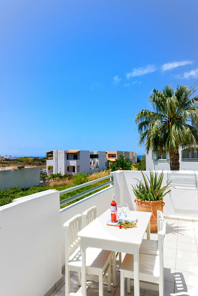 Angela Studios & Apartments 14