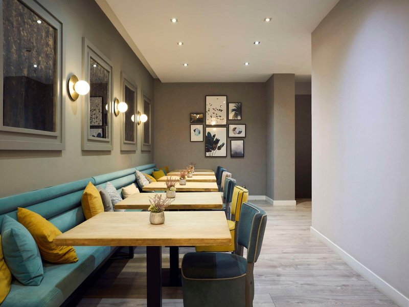 Catalonia Gran Via BCN 30