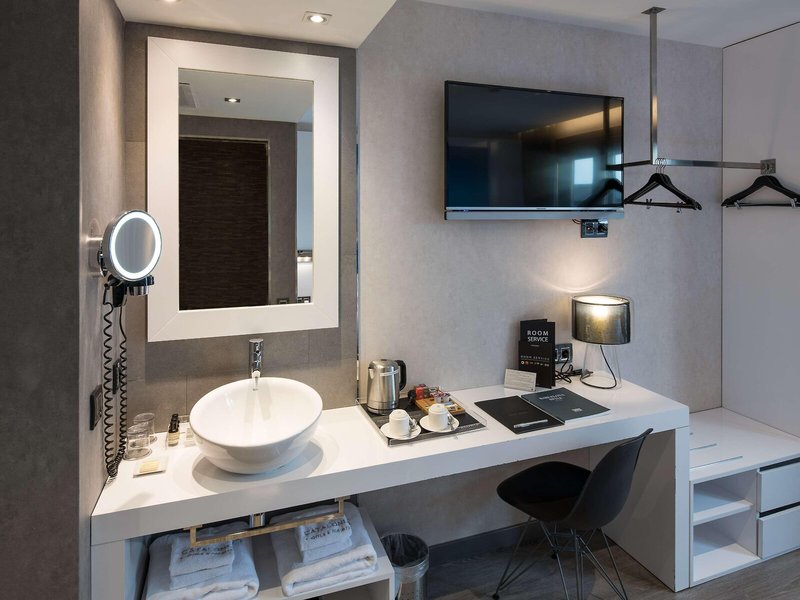 Catalonia Gran Via BCN 48