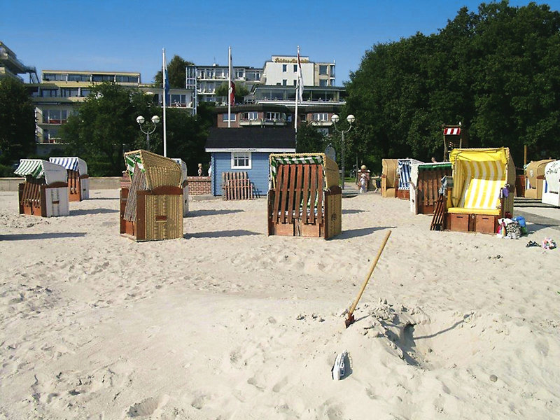 Zur Schönen Aussicht 1